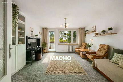 Prodej bytu 3+1 73 m² Pirinská, Praha - Modřany