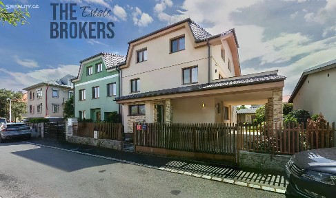 Prodej bytu 1+kk 13 m² Při hranici, Praha - Sedlec