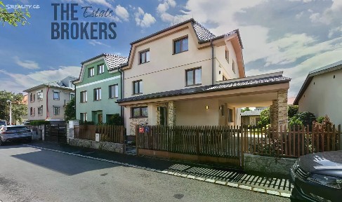 Prodej bytu 1+kk 13 m² Při hranici, Praha - Sedlec