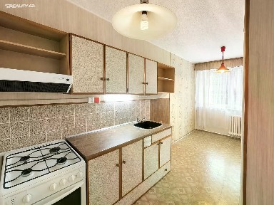 Prodej bytu 3+1 69 m² Krouzova, Praha - Modřany
