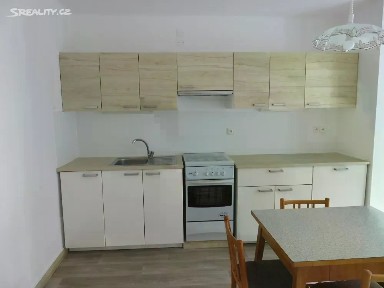 Prodej bytu 1+1 65 m²