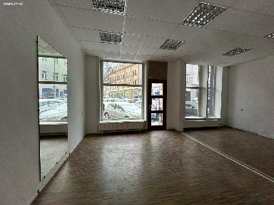 Pronájem obchodního prostoru 60 m² Školní, Teplice
