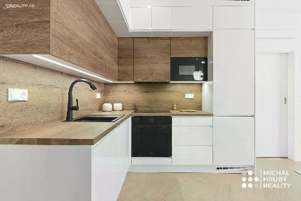 Prodej bytu 3+kk 65 m² Výstavní, Ostrava - Mariánské Hory