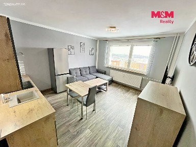 Pronájem bytu 1+1 40 m² Hradecká, Česká Lípa