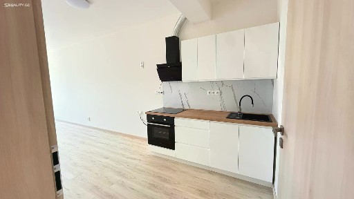 Pronájem bytu 1+kk 37 m² Starý Dvůr, Hrádek nad Nisou