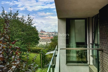 Pronájem bytu 3+kk 90 m² Italská, Praha