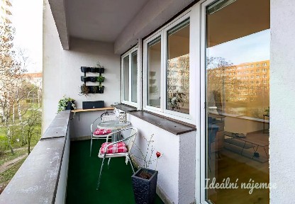 Pronájem bytu 2+1 49 m² Batelovská, Praha - Michle