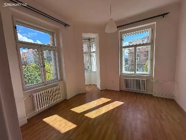 Pronájem bytu 3+kk 68 m² Korunovační, Praha - Bubeneč