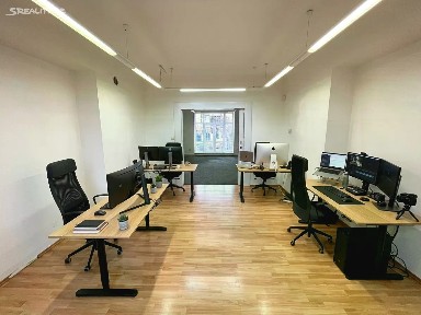 Pronájem kanceláře 140 m² Evropská, Praha - Dejvice