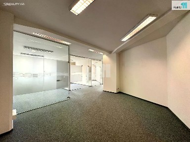 Pronájem kanceláře 91 m² Kolbenova, Praha - Vysočany