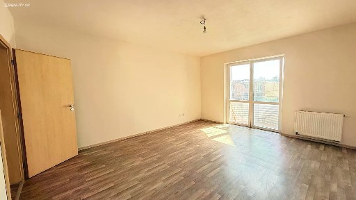 Starý Dvůr, Hrádek nad Nisou
