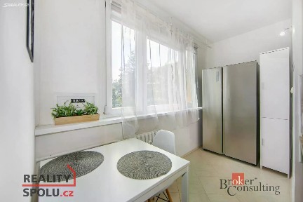 Pronájem bytu 2+1 57 m² Vojanova, Plzeň - Skvrňany