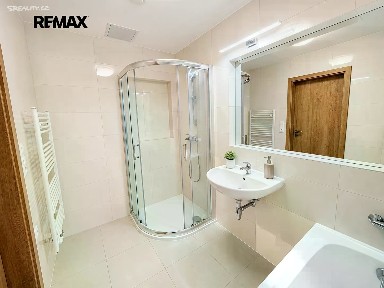 Pronájem bytu 2+kk 58 m² K Lutové, Plzeň - Černice