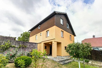 Prodej rodinného domu 176 m², pozemek 982 m² Horní Životice
