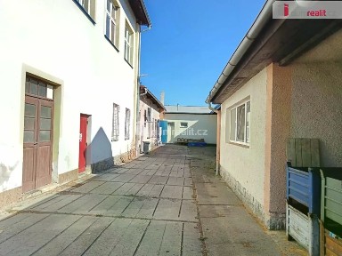 Pronájem výrobní haly, prostoru 1000 m²