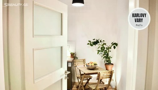 Pronájem bytu 2+kk 45 m² Petřín, Karlovy Vary