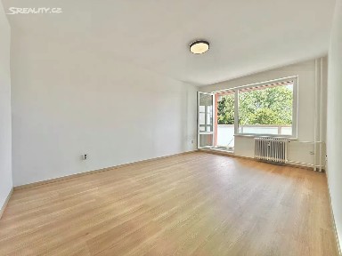 Pronájem bytu 2+1 62 m² Havlíčkova, Otrokovice