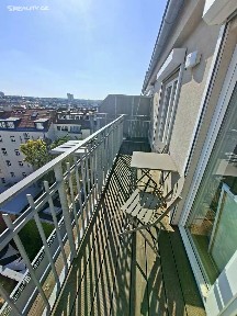 Prodej bytu 2+kk 74 m² Moskevská, Praha - Vršovice