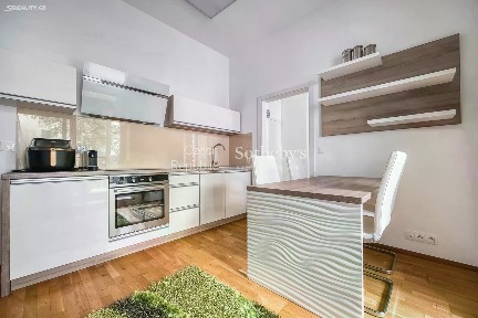 Prodej bytu 2+kk 54 m² Praha - Žižkov