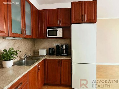 Pronájem bytu 2+kk 60 m² Názovská, Praha - Strašnice