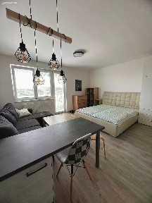 Pronájem bytu 1+kk 40 m² Hornoměcholupská, Praha - Horní Měcholupy