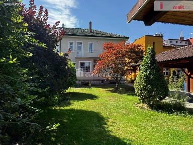 Pronájem komerční nemovitosti 290 m² Na Okrouhlíku, Pardubice - Bílé Předměstí