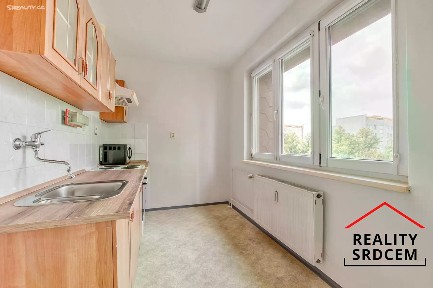 Pronájem bytu 1+1 38 m² Kpt. Jaroše, Karviná - Mizerov