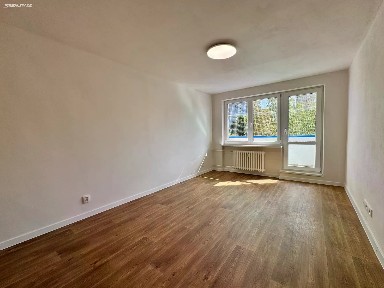 Pronájem bytu 2+kk 38 m² 29. dubna, Ostrava - Výškovice