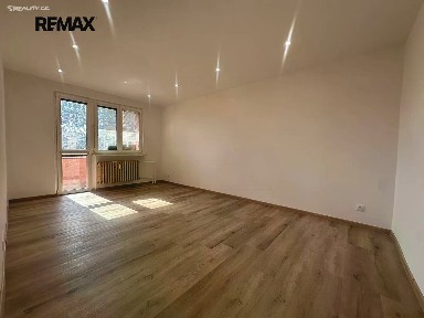 Pronájem bytu 2+1 57 m² Plavecká, Ostrava - Hrabůvka