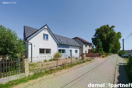 Prodej rodinného domu 173 m², pozemek 648 m² Javorová, Dobronín