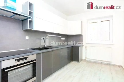 Pronájem bytu 3+1 104 m² Opletalova, Ústí nad Labem - Neštěmice