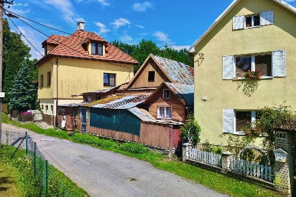 Chrastěšovská, Vizovice