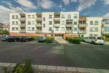 Pronájem bytu 3+kk 74 m² Rybova, Hradec Králové - Nový Hradec Králové