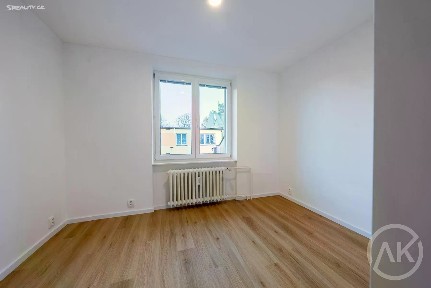 Pronájem bytu 1+1 31 m² Slavníkovců, Ostrava - Mariánské Hory