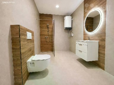 Pronájem bytu 2+kk 82 m² Návsí