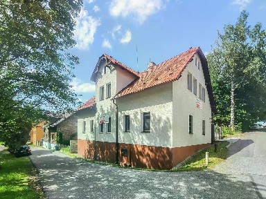 Prodej komerční nemovitosti 382 m²
