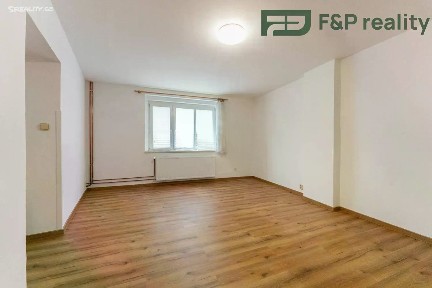 Pronájem rodinného domu 102 m², pozemek 251 m² Trampotova, Praha - Uhříněves