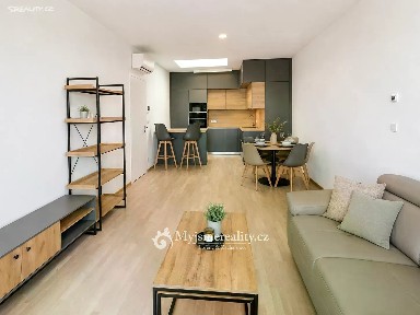 Pronájem bytu 2+kk 78 m² Kotkova, Znojmo