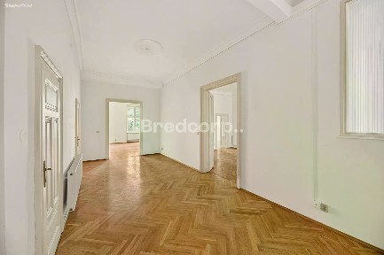 Pronájem kanceláře 190 m²