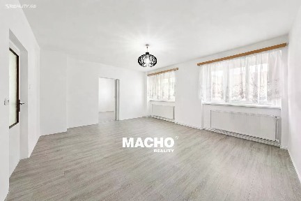 Pronájem bytu 3+1 80 m² Pražská, Mníšek pod Brdy
