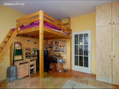 Pronájem bytu 1+1 35 m² Praha - Staré Město