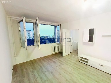 Pronájem bytu 1+1 37 m² Košťálkova, Praha - Kobylisy