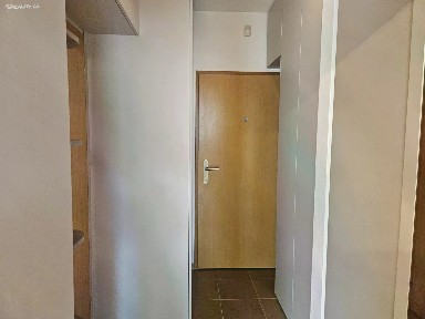Pronájem bytu 1+kk 34 m² Budilova, Praha - Libeň