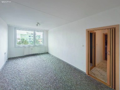 Pronájem bytu 3+1 66 m² Travná, Praha - Kyje