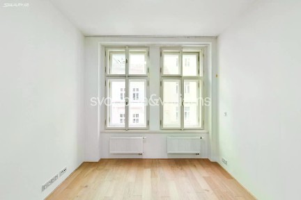 Pronájem bytu 2+kk 35 m² Bořivojova, Praha - Žižkov