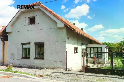 Prodej rodinného domu 130 m², pozemek 1402 m² Kladruby nad Labem - Bílé Vchynice
