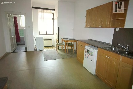 Pronájem bytu 2+1 80 m² Purkyňova, Plzeň - Jižní Předměstí
