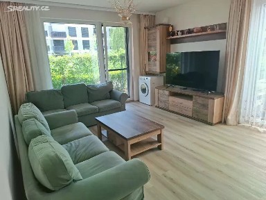 Prodej kanceláře 80 m² Nurmiho, Praha - Hostivař