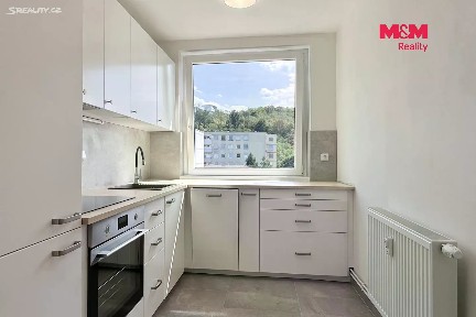 Pronájem bytu 4+1 83 m² Vinařská, Ústí nad Labem - Bukov