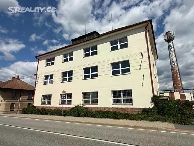 Pronájem skladového prostoru 297 m² Hradecká, Opatovice nad Labem